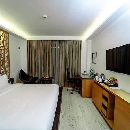 Country Inn & Suites By Radisson, Bengaluru Hebbal Road Exterior foto